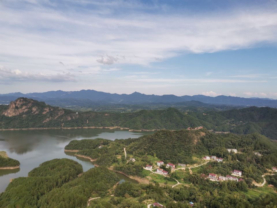 金寨县南溪镇旅游之曹畈九龙观