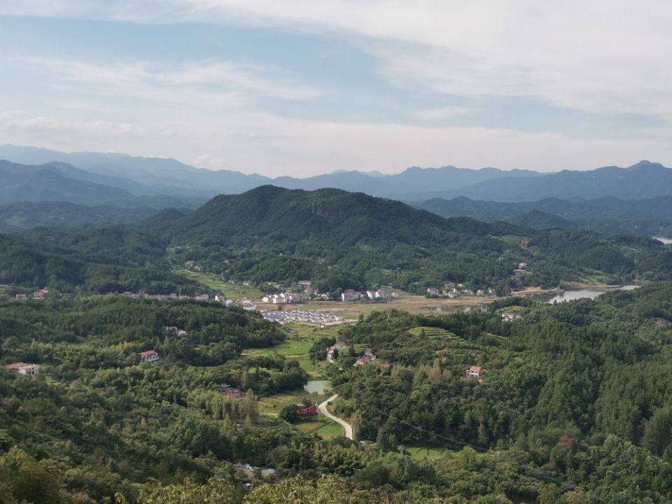 金寨县南溪镇旅游之曹畈九龙观风光一览