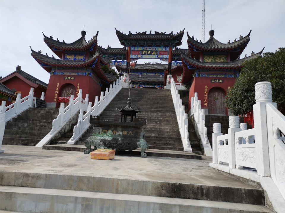 金寨县南溪镇旅游之曹畈九龙观风光一览