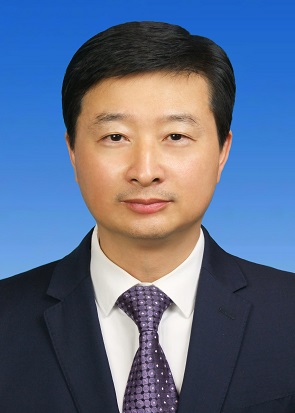 县委副书记,县长:王万喜