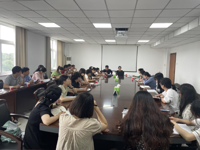 我县召开县直部门政务公开专题培训会
