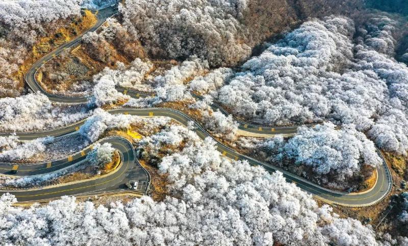 马鬃岭冬景