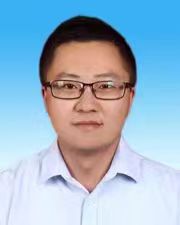 县委常委、组织部部长，兼任县总工会主席：缪亚涛 